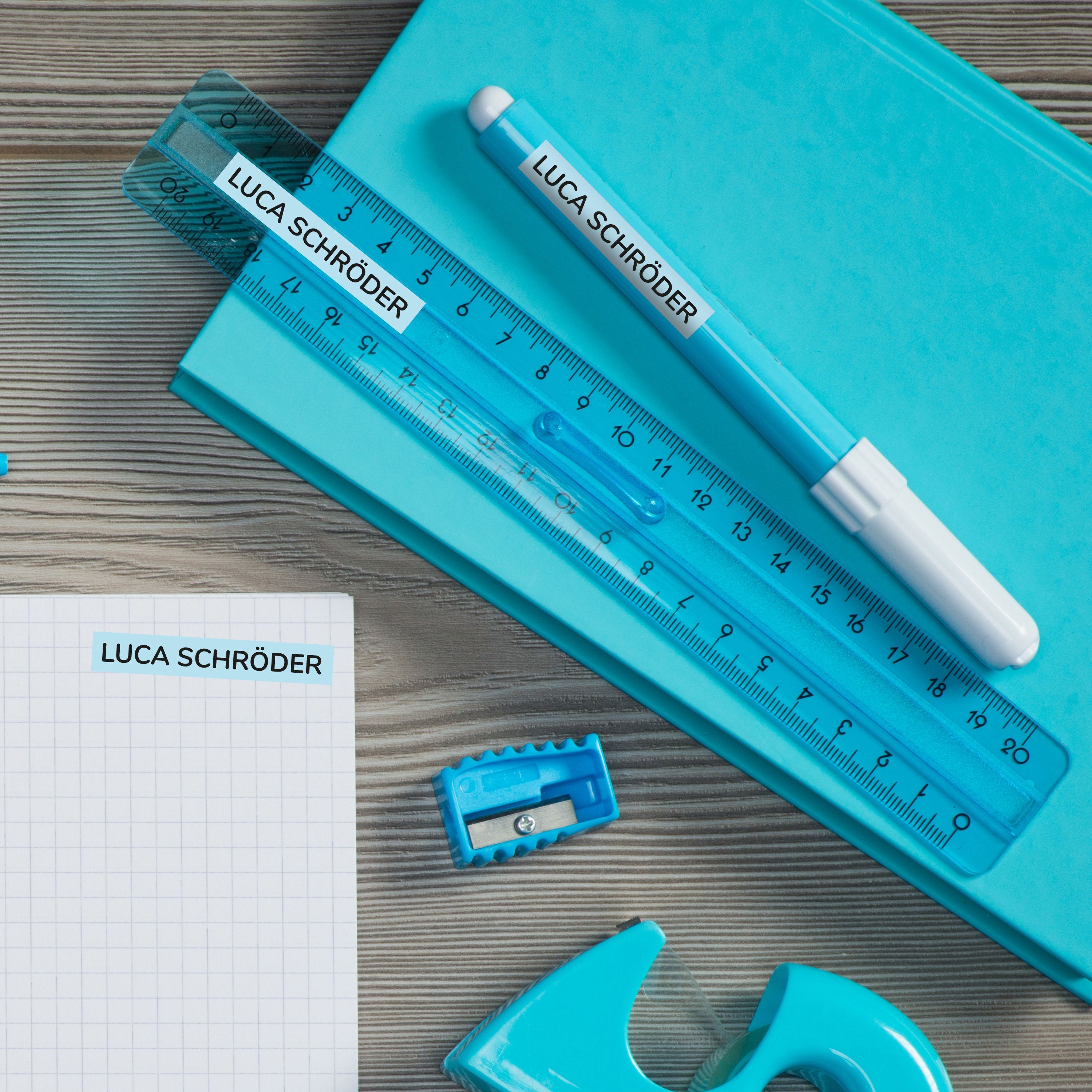 Preiswerte Kinder-Namensaufkleber 49x8 mm, matt, wasserfest, eckig, ideal für Schule und Kindergarten, von aufkleberdrucker.de