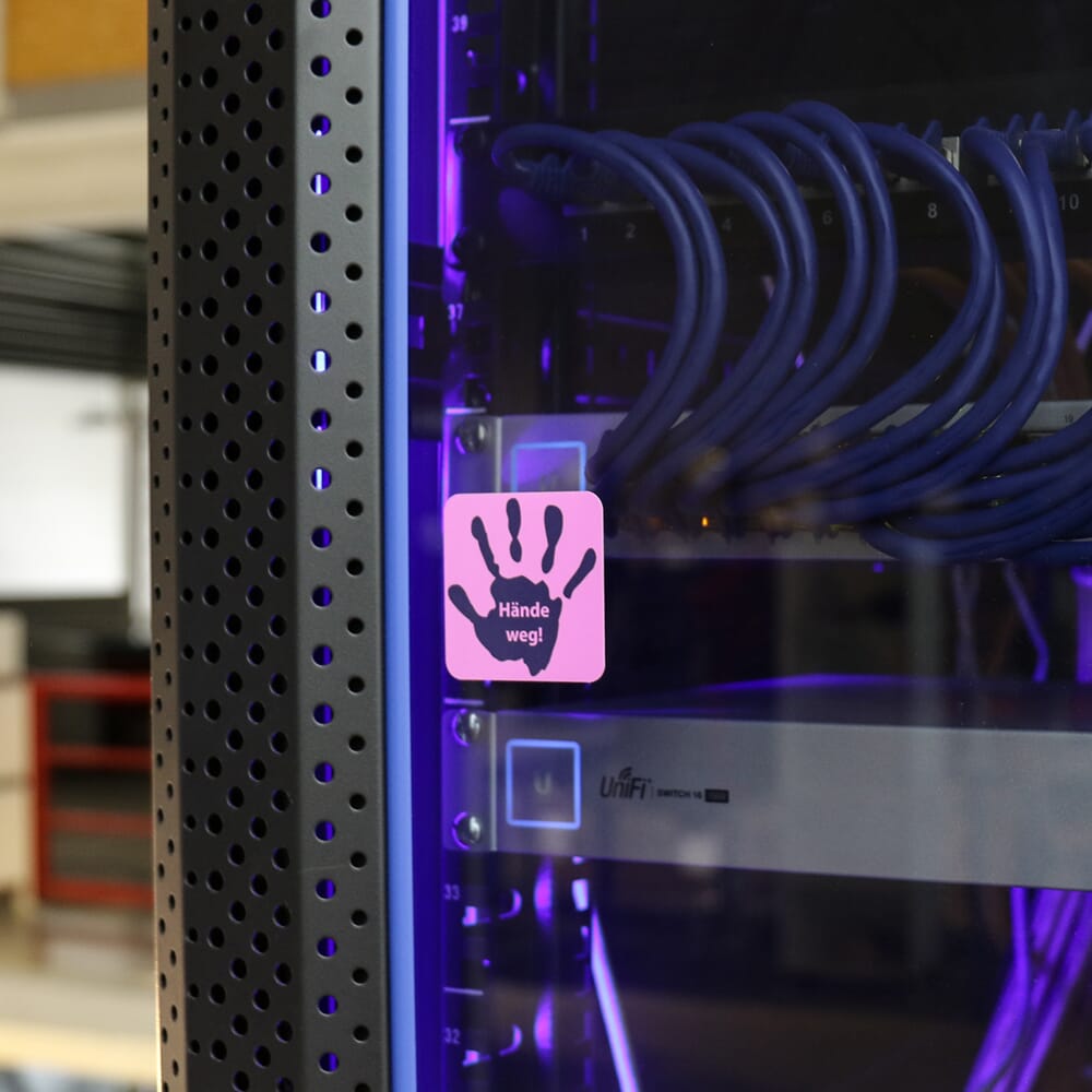 Haftfolie ohne Kleber / YUPOTako® XAD 1082 Klebefolie - aufkleberdrucker.de