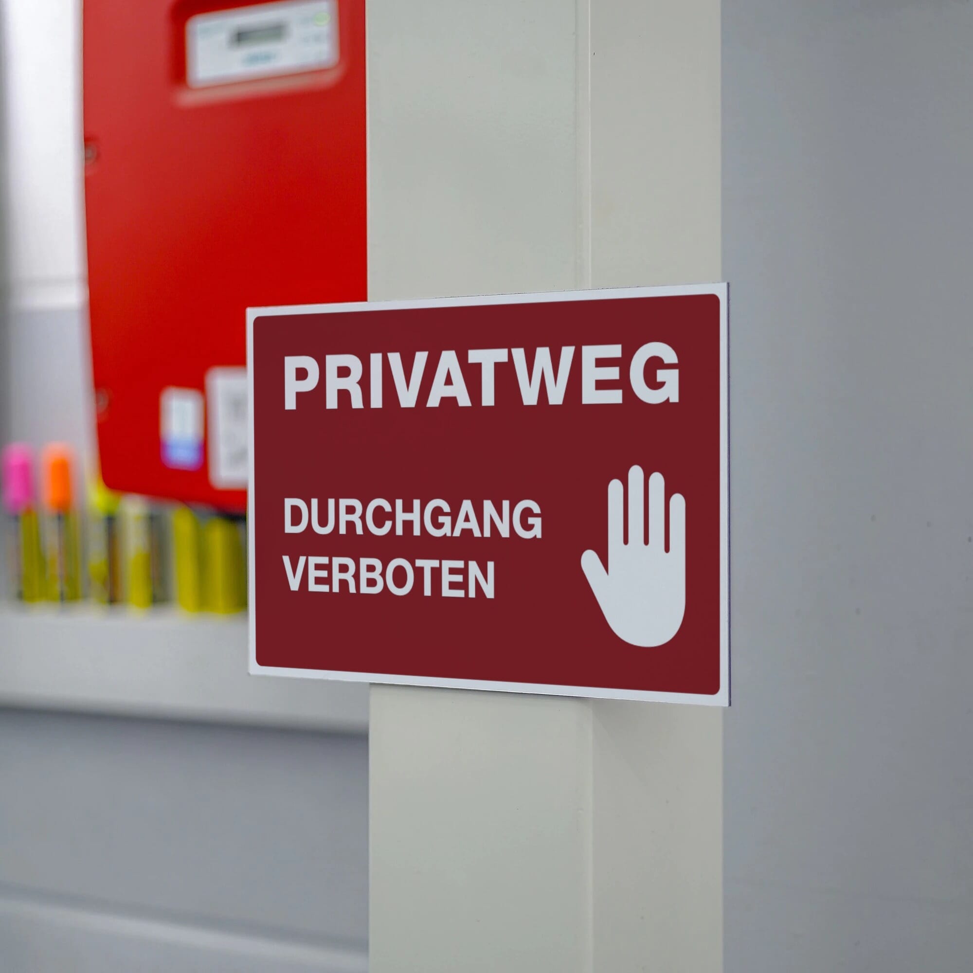 Schild Alu-Verbund PRIVATWEG - DURCHGANG VERBOTEN (signalrot, 300x200x4 mm)