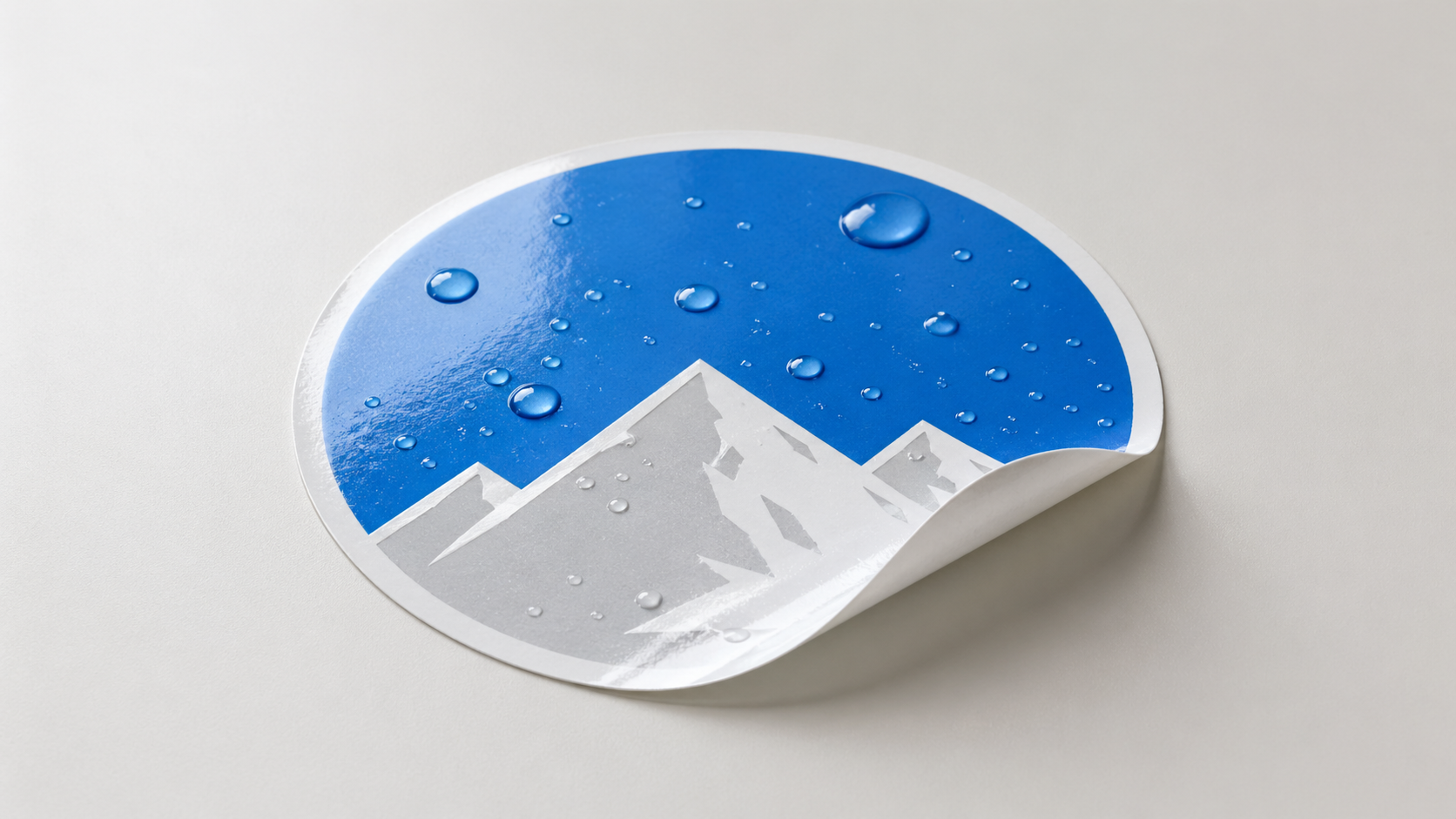 Outdoor-Aufkleber an Schaufenster und Fahrzeug — wetterfest und UV-beständig, aufkleberdrucker.de