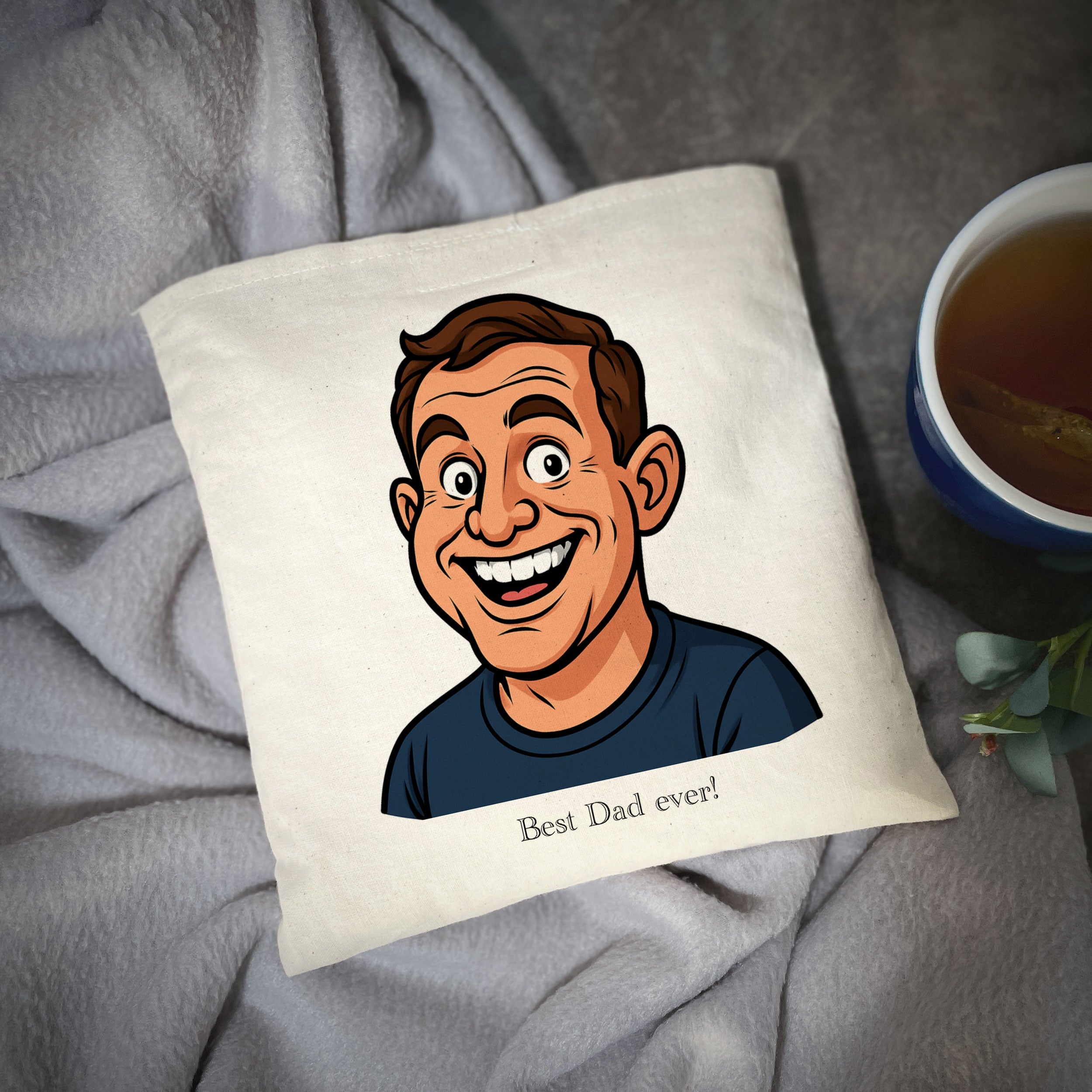 Bunt bedrucktes Kirschkernkissen mit Karikatur und Personalisierung, warmes Nahaufnahme, weiche Textur, lustiges Design