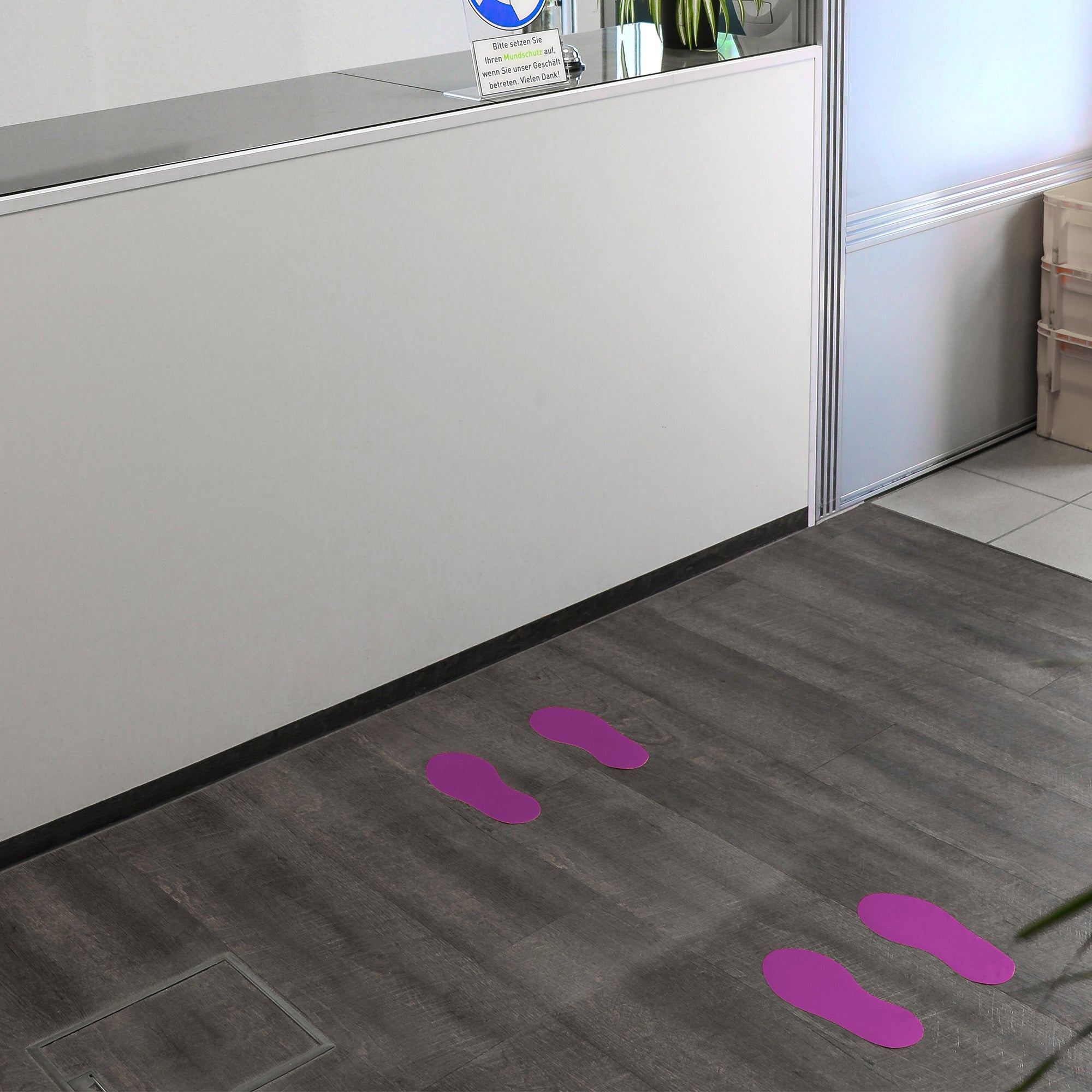 Violettes Fußbodenaufkleber-Paar für Fußbodenmarkierung, 250x110 mm, 10 Paar, aufkleberdrucker.de