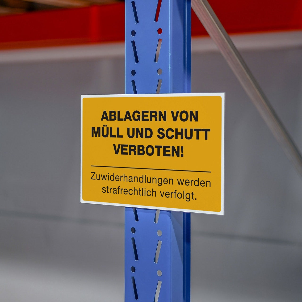 Gelbes Alu-Verbundschild mit Verbotssymbol für Müll- und Schuttablagerung, 300x200x4 mm, von aufkleberdrucker.de